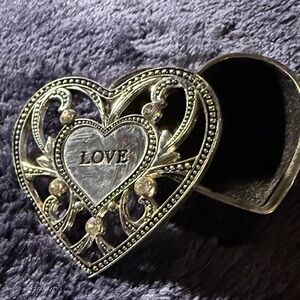 Small Sliver Love Heart Shaped Jewelry Trinket Box comes gift ready‎